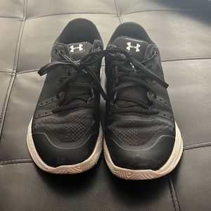 Under armor shoes women
